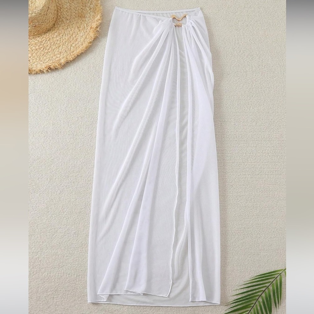 Elegant White Maxi Dress